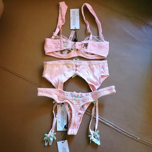 For Love And Lemons Intimates & Sleepwear 3 Pieces Midsummer Floral